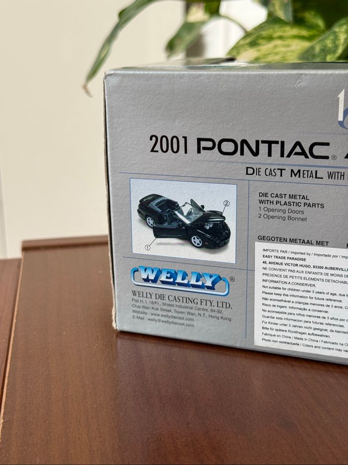 Welly - 2001 Pontiac Firebird (1:26) - photo numéro 8