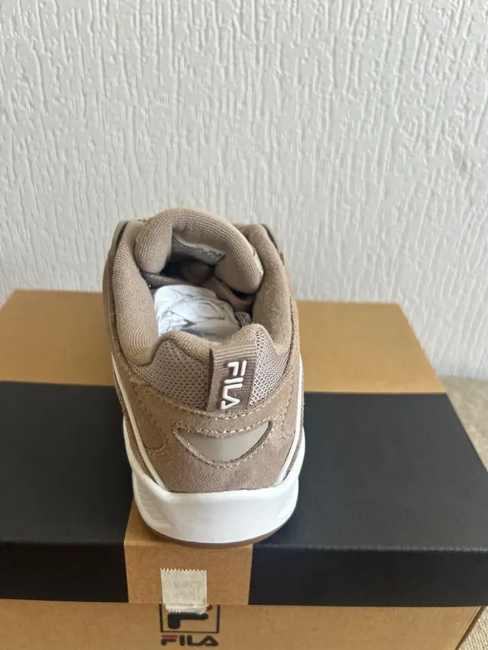 Baskets Fila corda Suède goat 36.5 - photo numéro 4