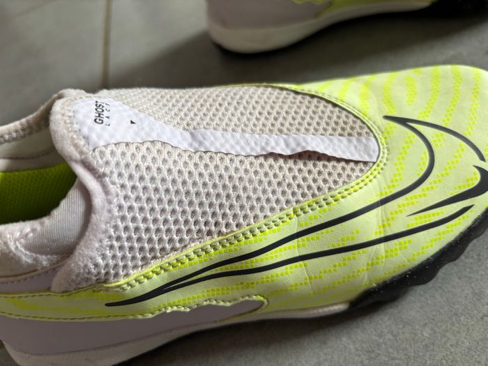 Chaussures de foot synthétique Nike Phantom – Taille 37,5 - photo numéro 6