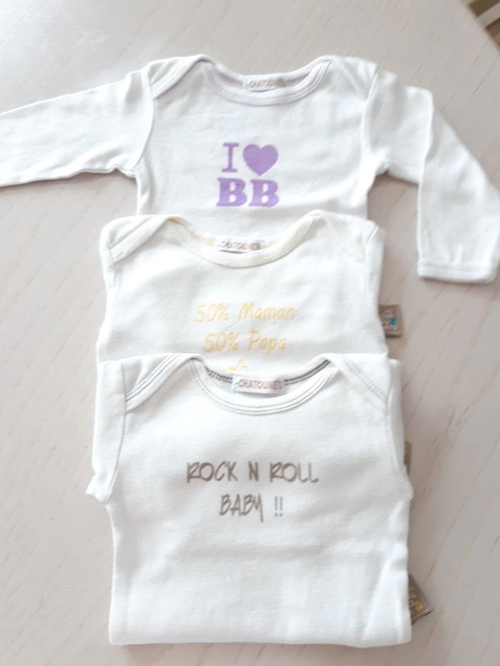 3 Bodies 6 mois ☆
