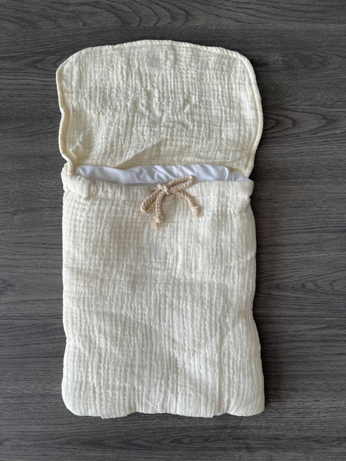 Sac à dos crème - photo numéro 3