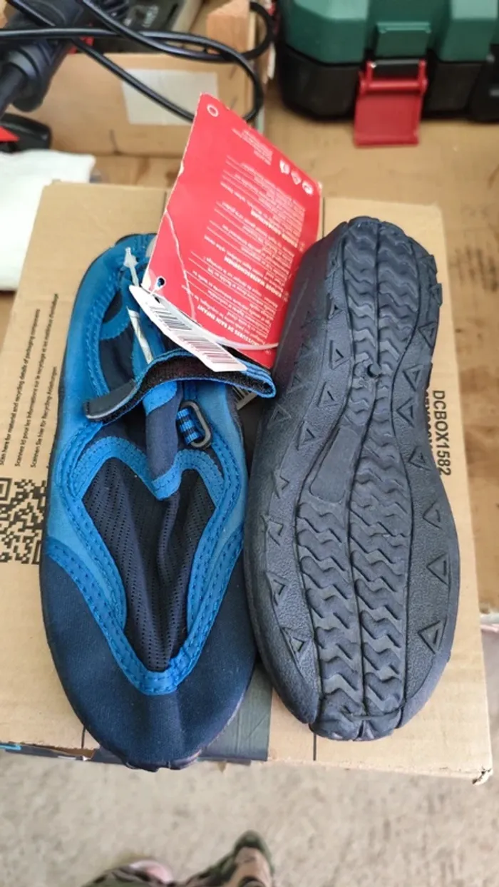 Chaussures de bain - photo numéro 4