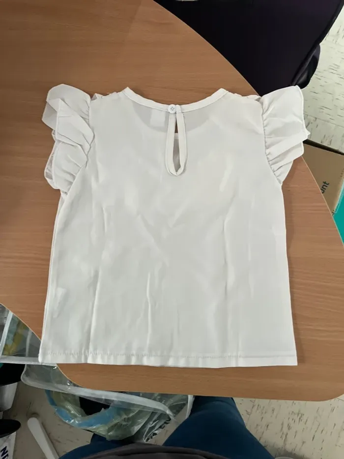 Tee-shirts + short - photo numéro 2