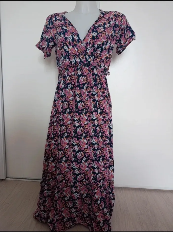 Robe longue fleurie taille 38