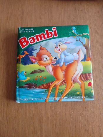 Livre enfant - Mon premier conte pop-up  - Bambi