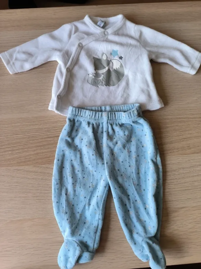 Pyjama velours deux pièces - 0 mois