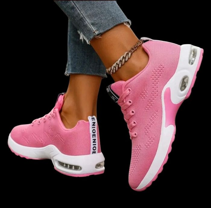 Basket neuf femme 37