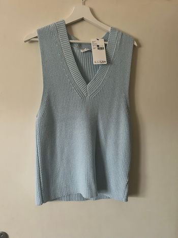 Pull sans manche bleu - col V - cache cache taille M neuf 