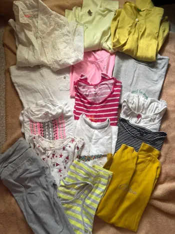 Lot de 15 vêtements fille 12 ans