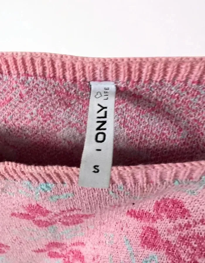 Crop top à fleurs rose et bleu – taille 36 - photo numéro 6