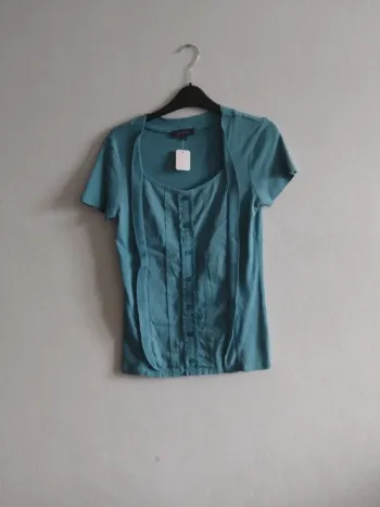 Haut manches courtes taille M