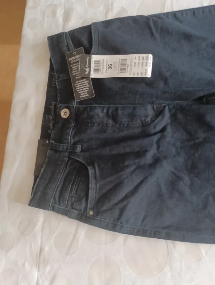 Pantalon jeans femme Betty Barclay taille 36 coupe perfect body neuf - photo numéro 4