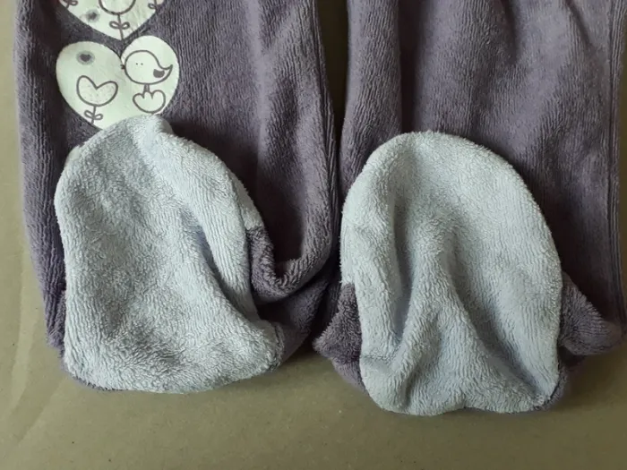 Pyjama / Grenouillère velours 12 Mois - photo numéro 5