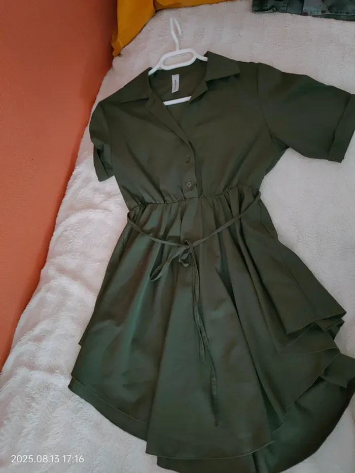 Robe asymétrique taille 36 - photo numéro 3