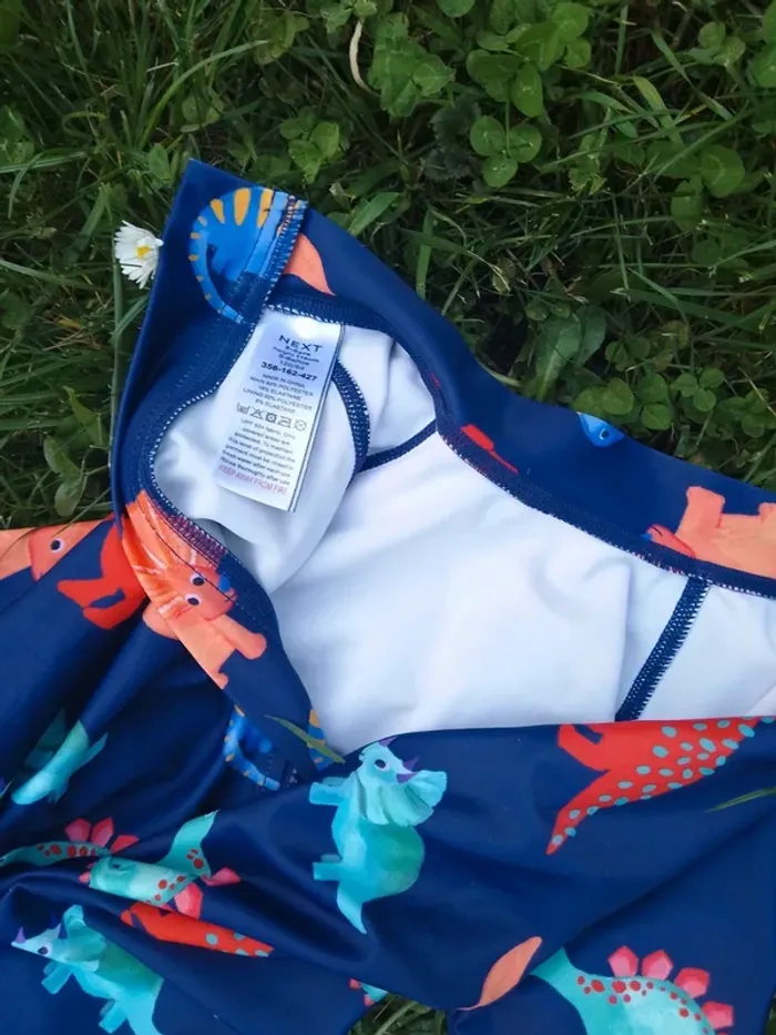 combinaison de bain taille 5/6 ans - NEXT - polyester et élastane - photo numéro 3