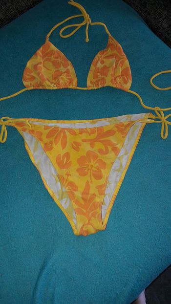 Maillot de bain 2 pièces  jaune orange