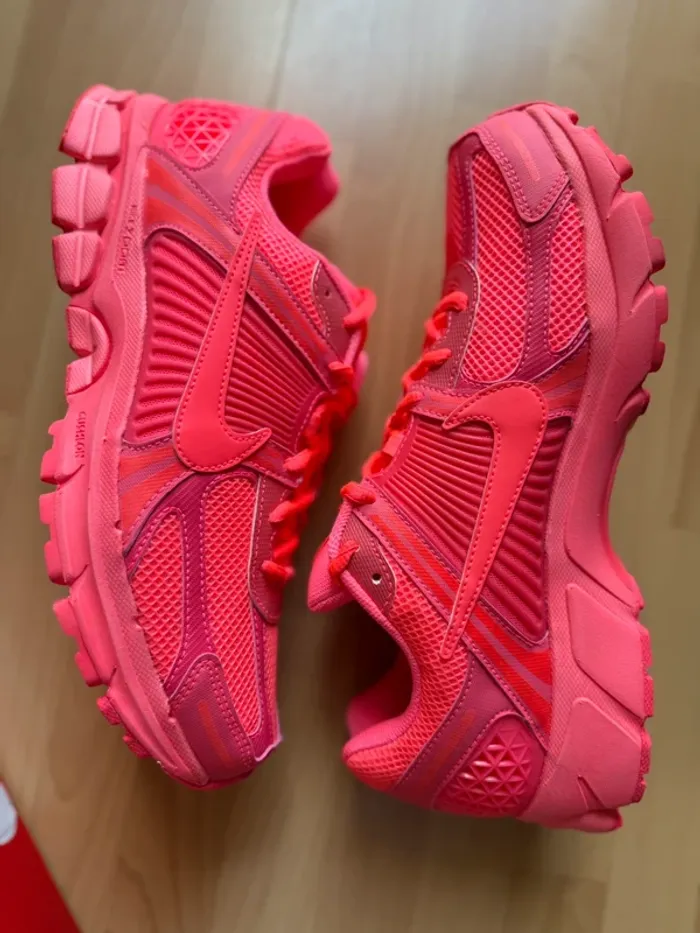 Nike zoom vomero hot punch 45 neuve - photo numéro 2