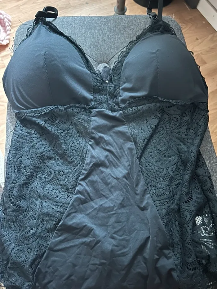 Body avec dentelle