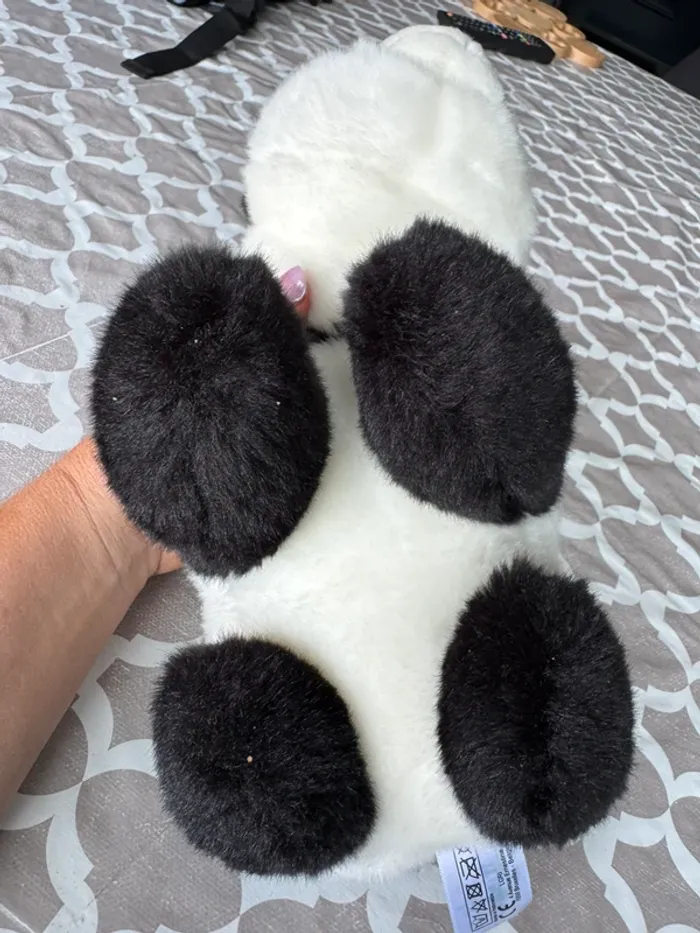 Très belle peluche panda - photo numéro 4