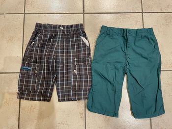 Lot de 2 shorts taille 5ans