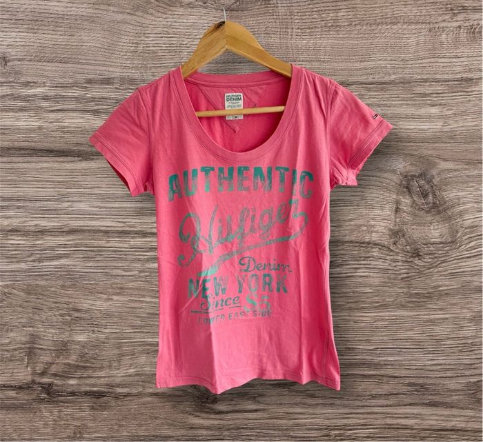 T-shirt manches courtes fuchsia tommy Hilfiger taille 34 XS