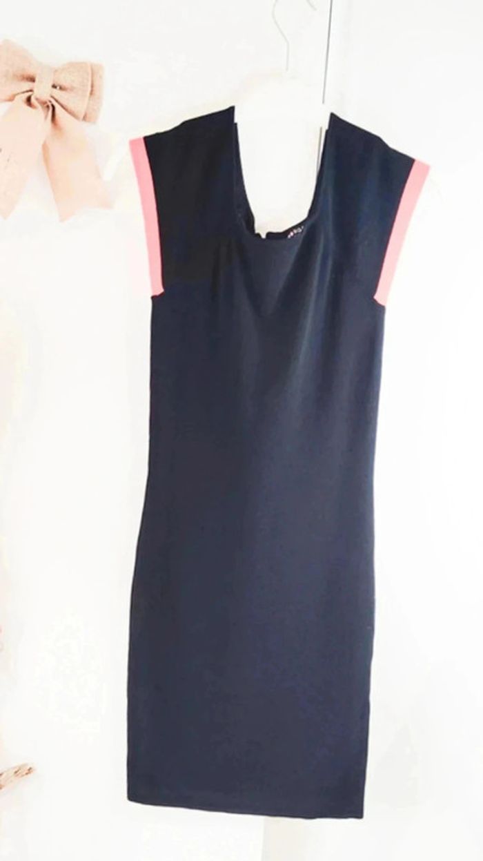 Robe sans manches Morgan taille 38