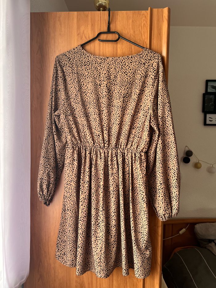 Robe légère beige et brune Shein taille S - photo numéro 2