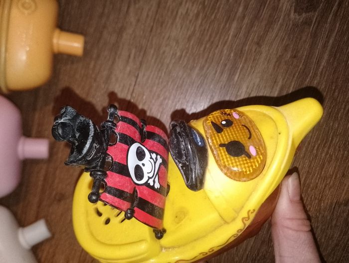 Différent jouets de bain - photo numéro 3