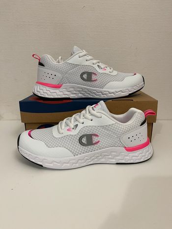 Baskets enfants champion