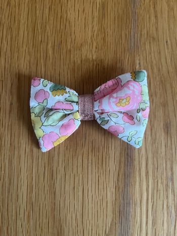 Lot. 2 barrettes en liberty