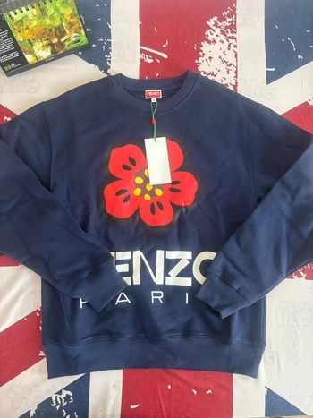 Sweat Kenzo taille M bleu « fleur »