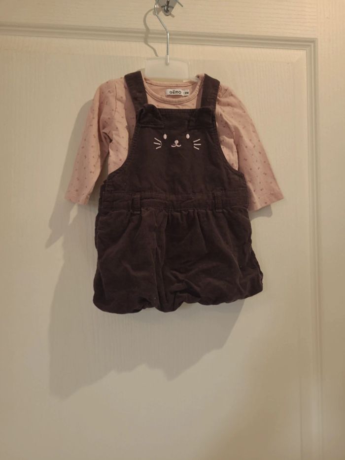 Ensemble robe salopette et tee shirt Gemo