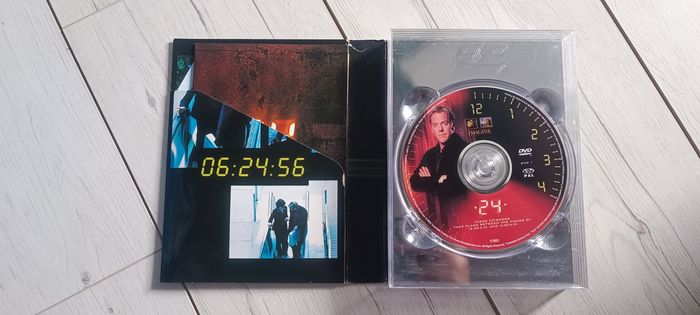 💿 Coffret DVD 24h chrono Saison 1 💿 - photo numéro 3