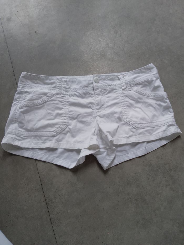Short taille basse blanc - photo numéro 6