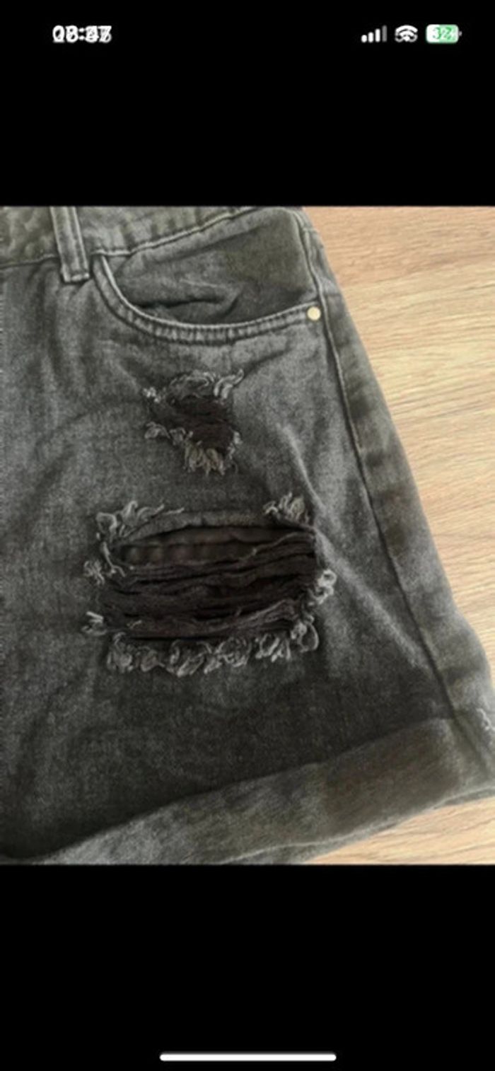 Short en jean noir Taille L - photo numéro 4