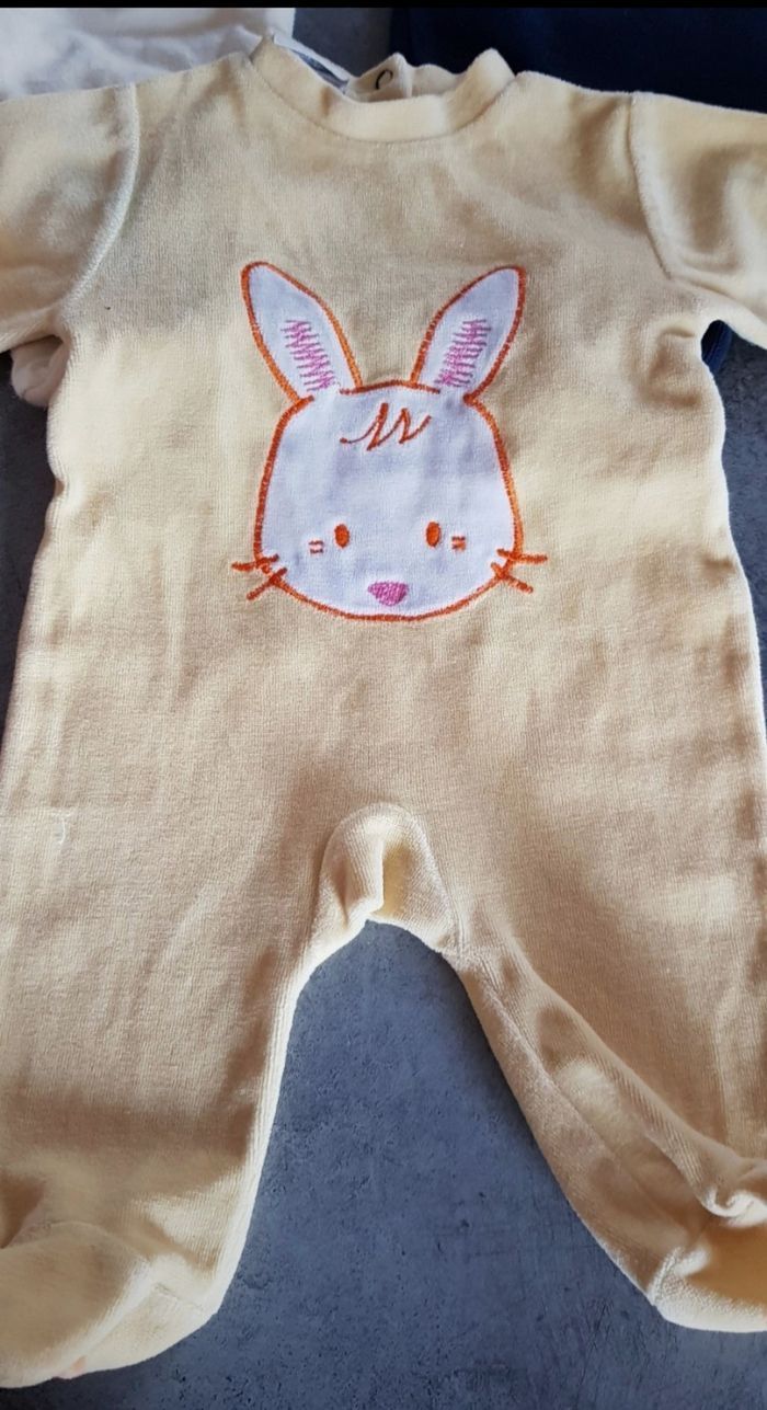 Lot pyjamas hiver 0/1 mois - photo numéro 2