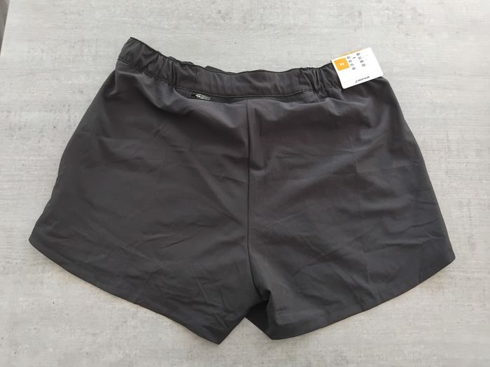 Short - photo numéro 2