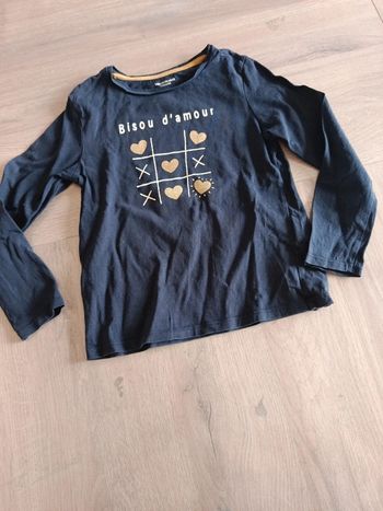 T shirt bleu coeur