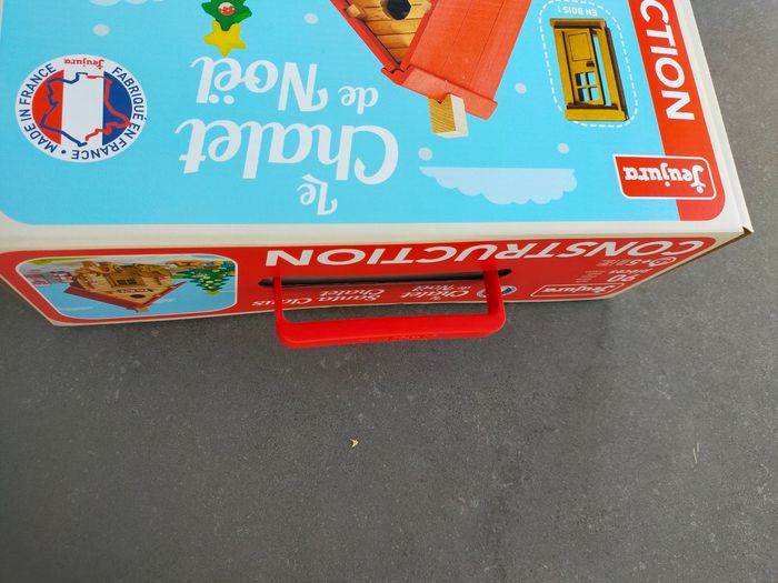 Jeujura châlet de Noël neuf. - photo numéro 7