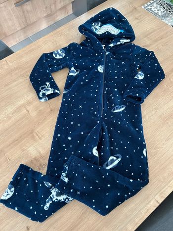 Combinaison de nuit en 6 ans