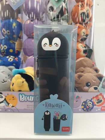 Trousse kawaii Pingouin legami 