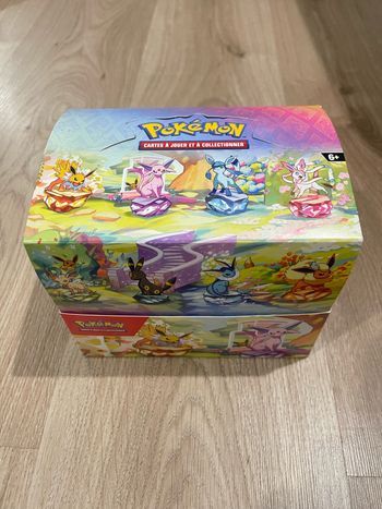 Display mini tins évolutions prismatiques ev8.5