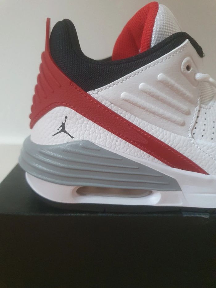 Nike Jordan Aura Max (38) - photo numéro 3