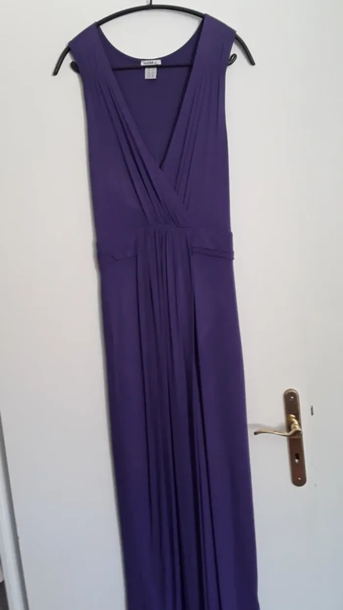 Robe longue violette