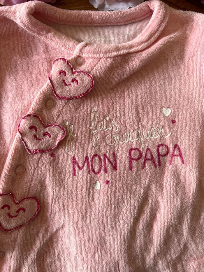 Pyjama 1 mois - photo numéro 2