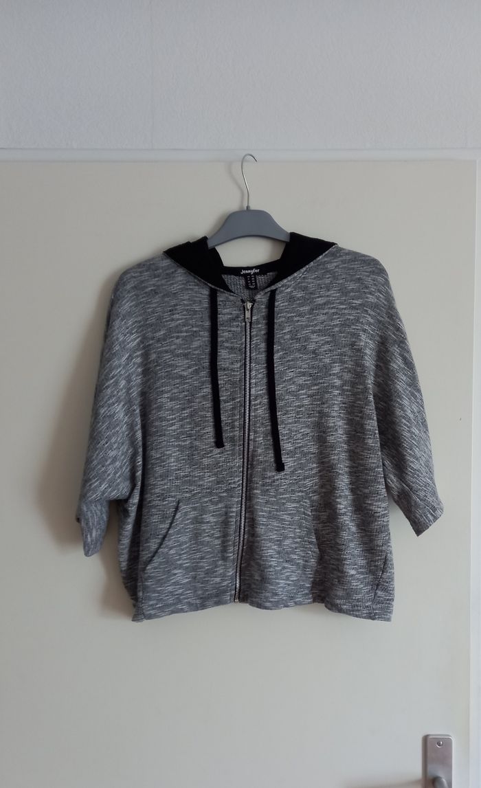 Veste à capuche " Jennyfer "