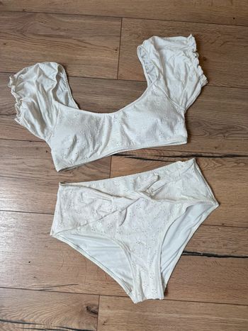 Maillot de bain 2 pièces Kiabi blanc style broderie L 42/44