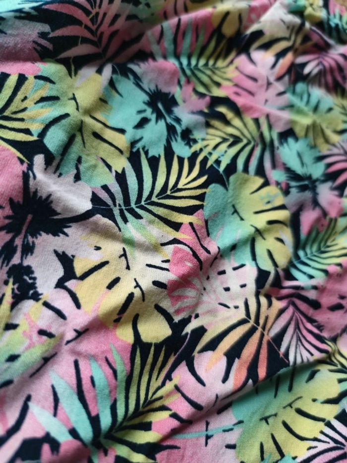 Tee shirt bretelle/manches feuilles multicolore - photo numéro 2