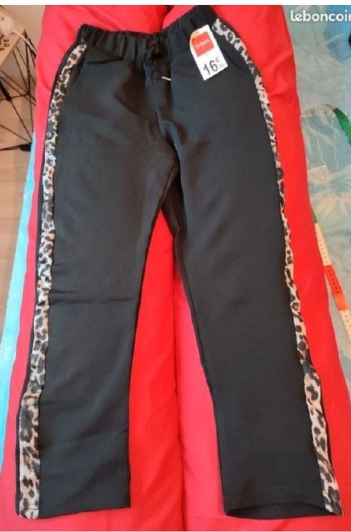 Pantalon noir fluide Tissaia 38 - photo numéro 9