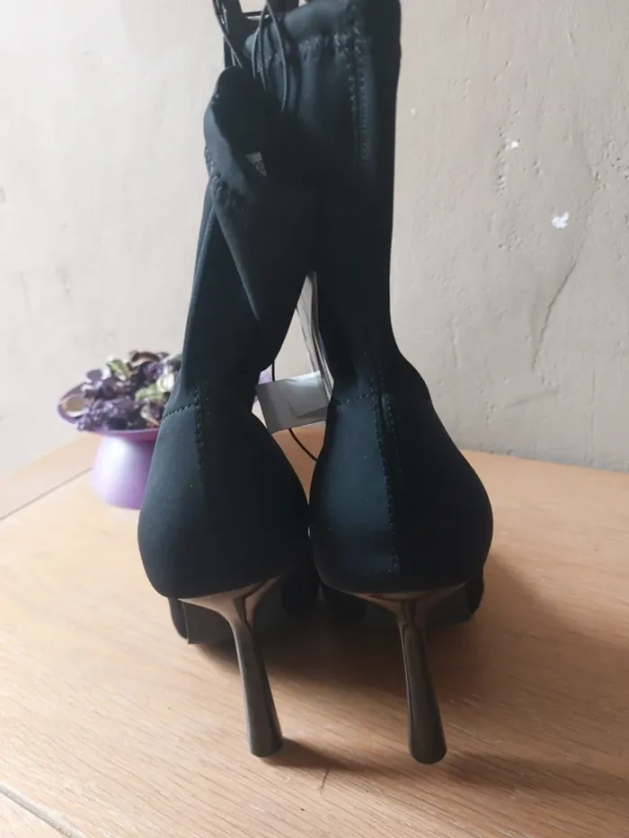 Bottines talons noir - photo numéro 2